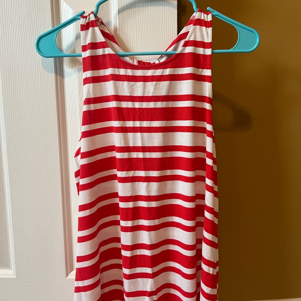 Skies Are Blue Vibrant Red and White Tank Top